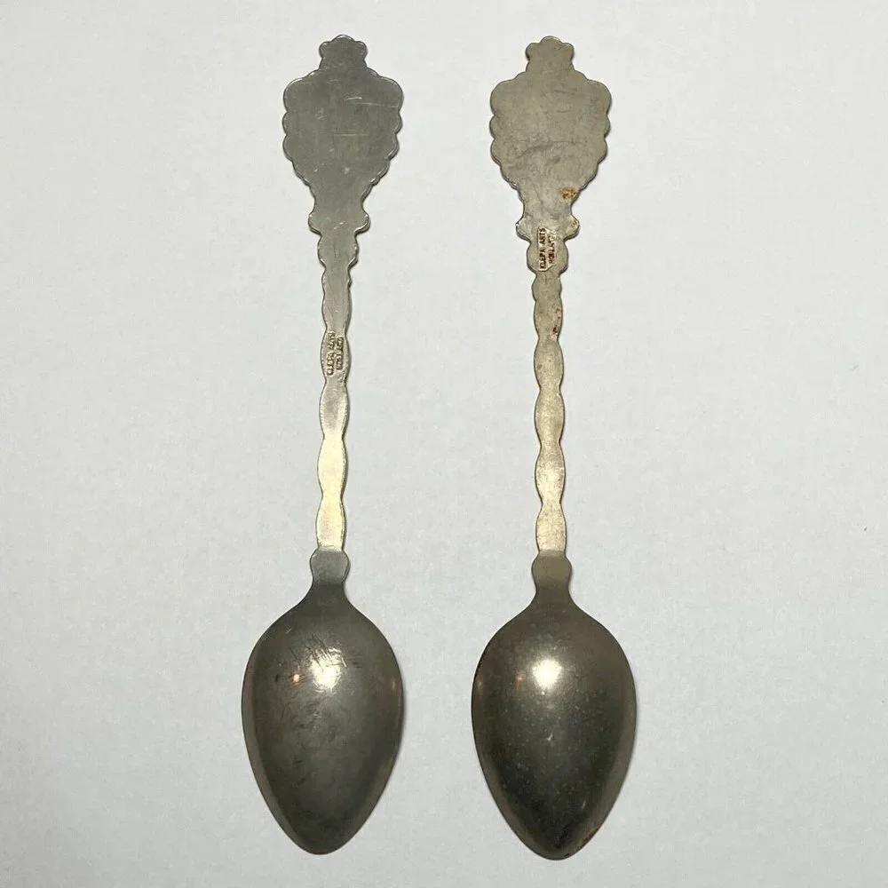 Florida‎ Palm Tree ST Augustine, FLA Lady on Beach 4 3/4” Souvenir Spoons Klepa